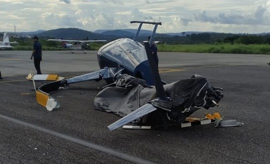 Helicóptero tomba durante teste em aeroporto (Imagem cedida / @ParadeMinas)